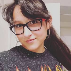 Meet your Posher, Maya